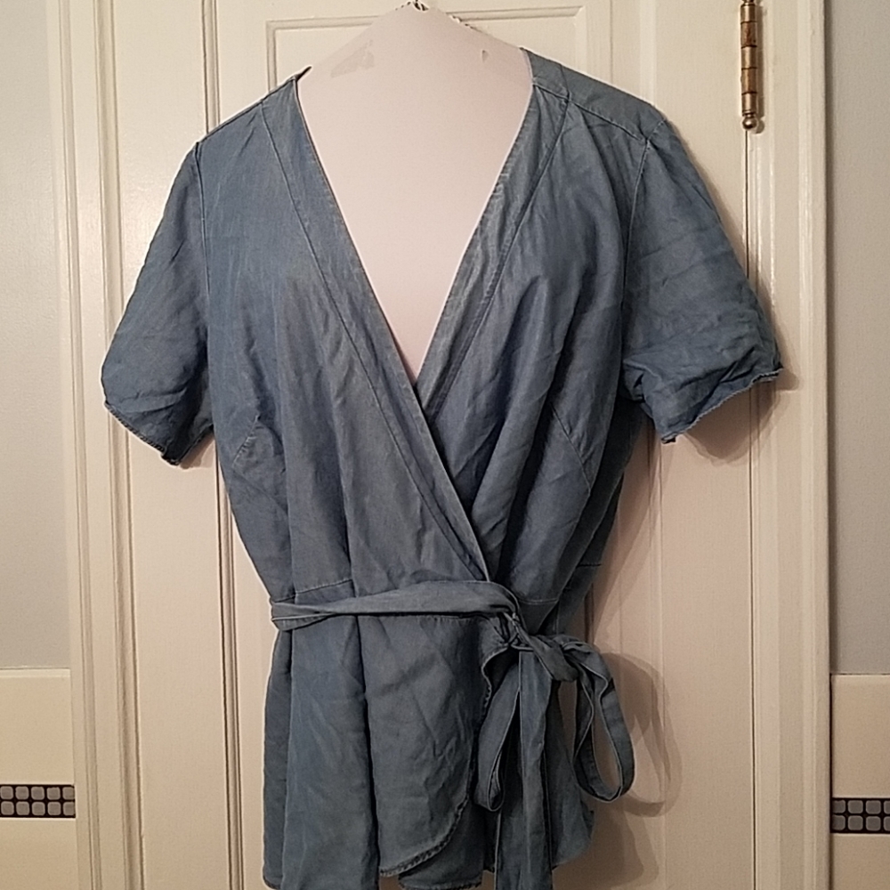 Loft Plus Wrap Top